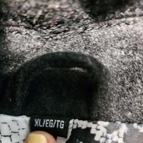 Vintage grey wool peacoat! Guess! - Picture 2 of 4